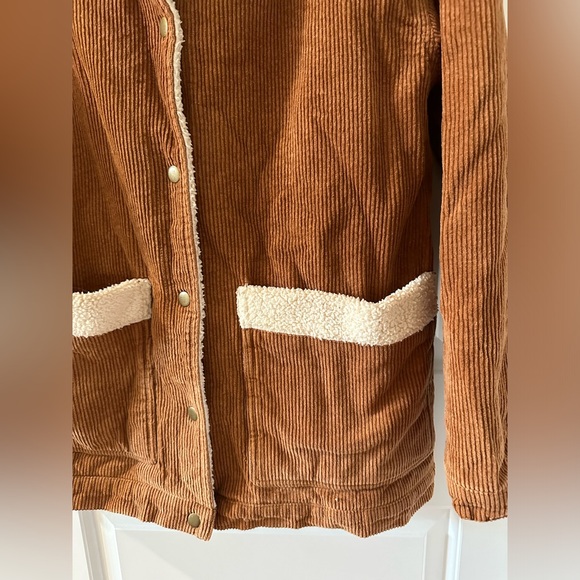 Jackson Rowe Corduroy Sherpa Lined Jacket - Picture 2 of 5